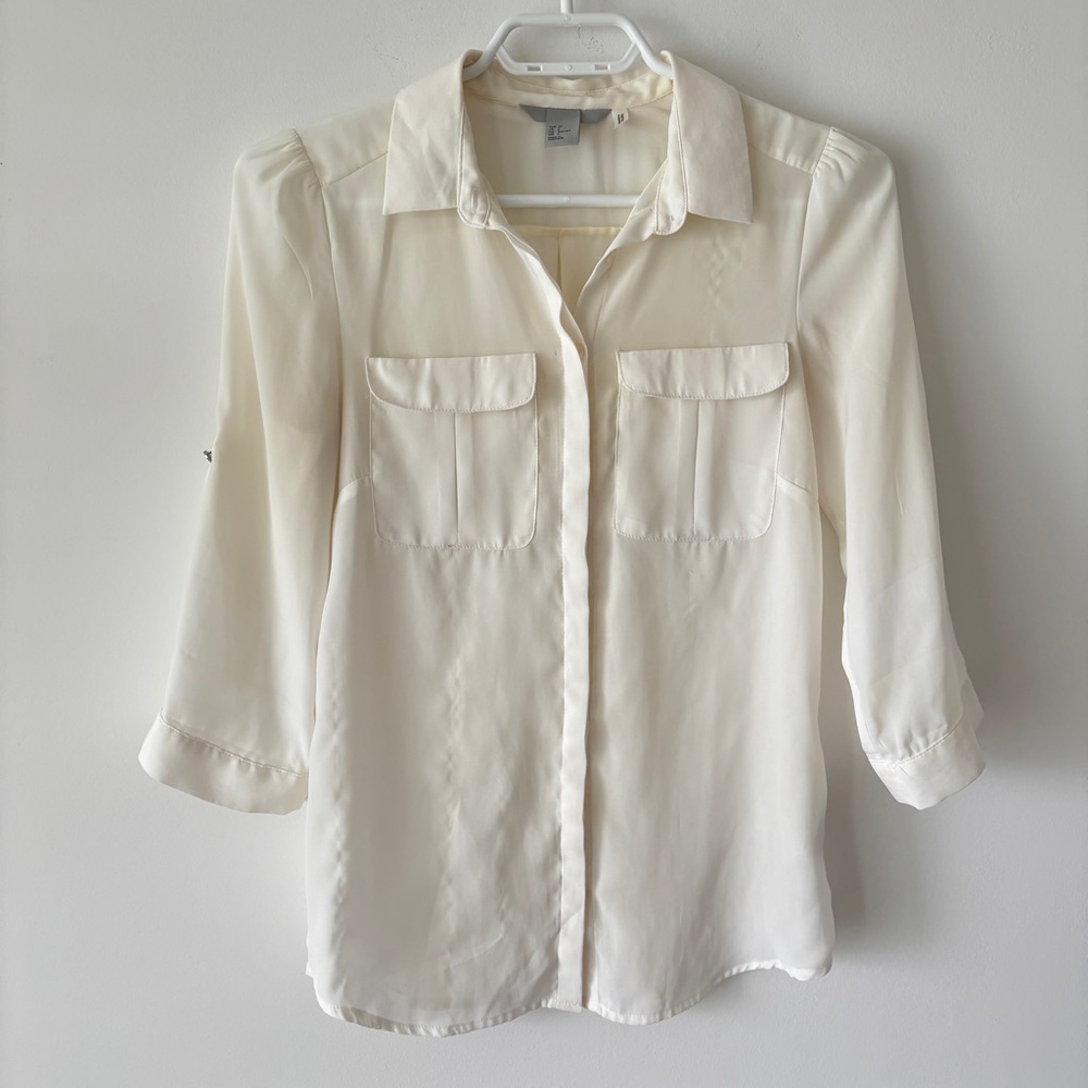 2/$10 H&M Ivory cream Button up Blouse soft dress shirt office formal Size 2